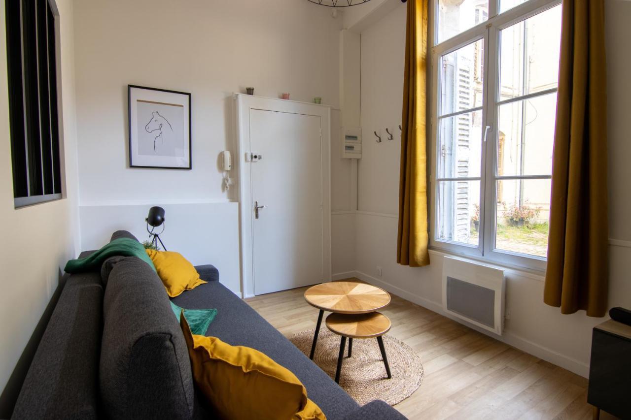 Apt Bords De Loire - Rdc - Au Pied Du Chateau Сомюр Екстериор снимка